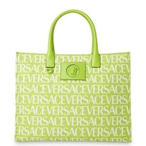 Versace
La Medusa Logo Print Canvas Tote